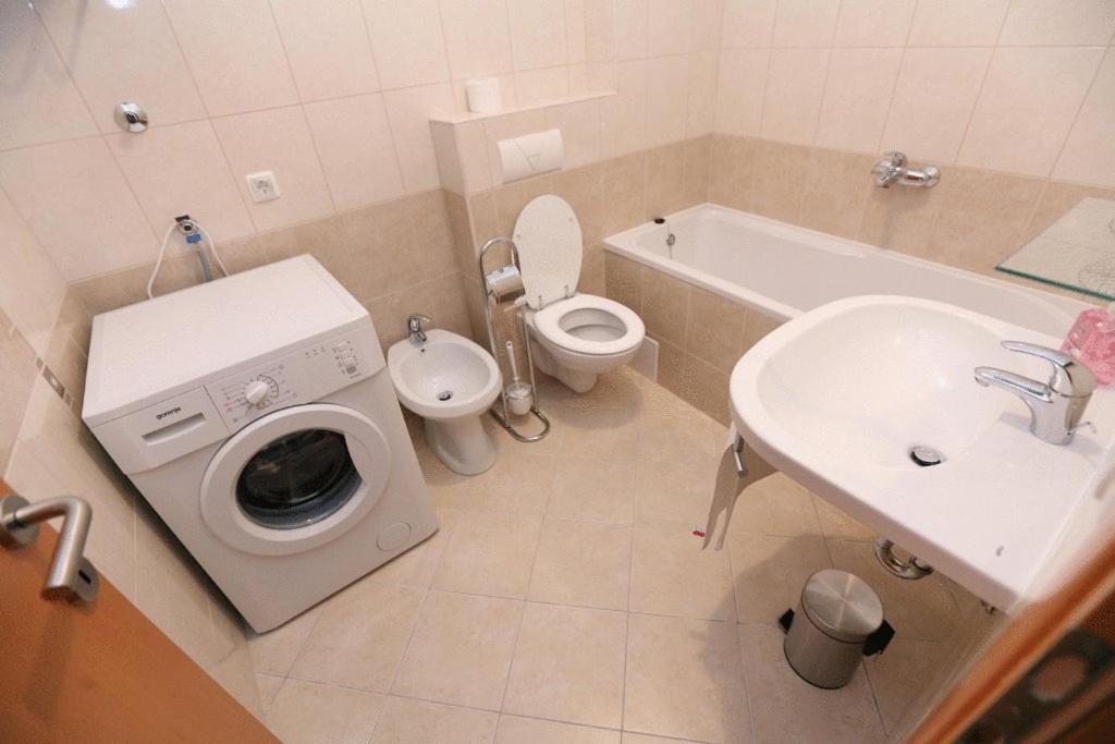 Apartments Paradise Trogir Exterior photo
