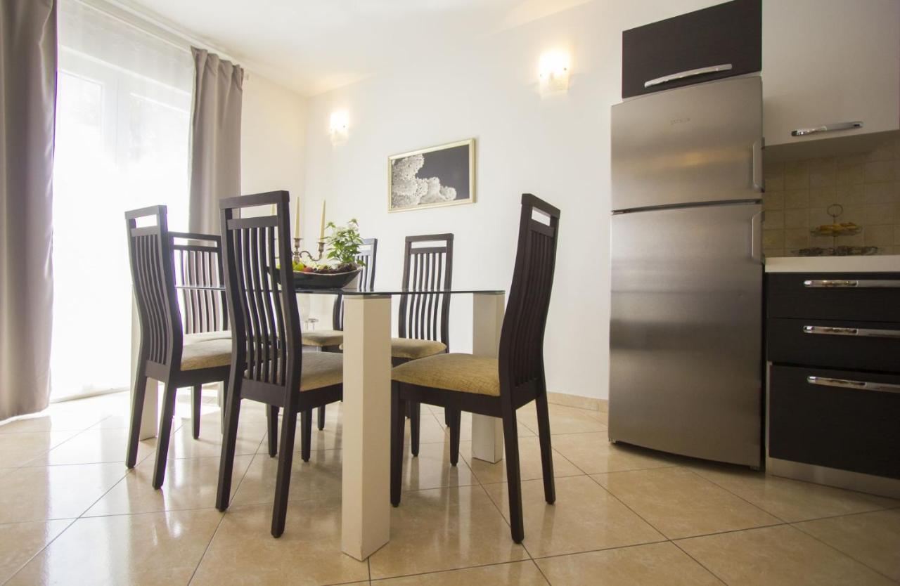 Apartments Paradise Trogir Exterior photo