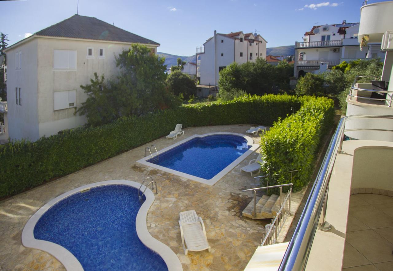Apartments Paradise Trogir Exterior photo